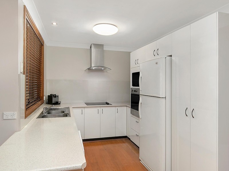 6 Gosford Road, Wyee NSW 2259