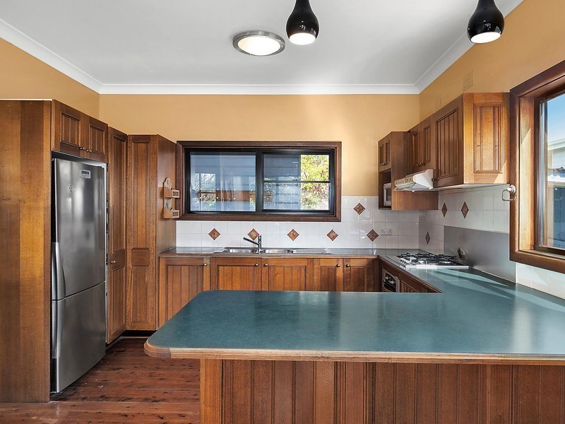 2 Roberta Street, Tumbi Umbi NSW 2261