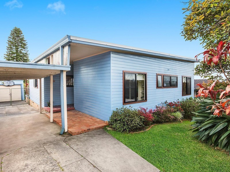 2 Roberta Street, Tumbi Umbi NSW 2261