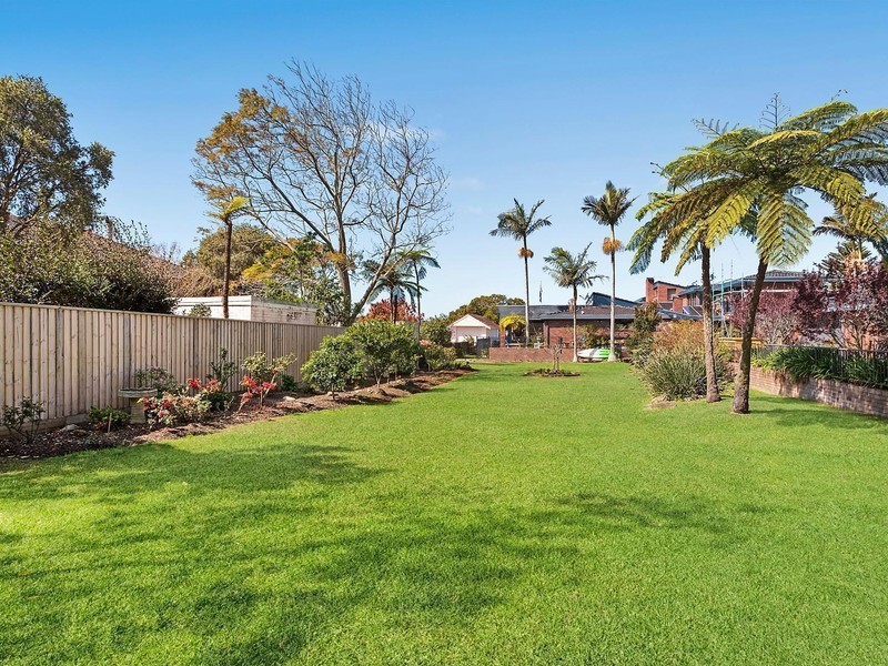 79 Albany Street, Point Frederick NSW 2250