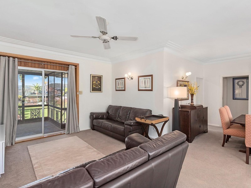 79 Albany Street, Point Frederick NSW 2250