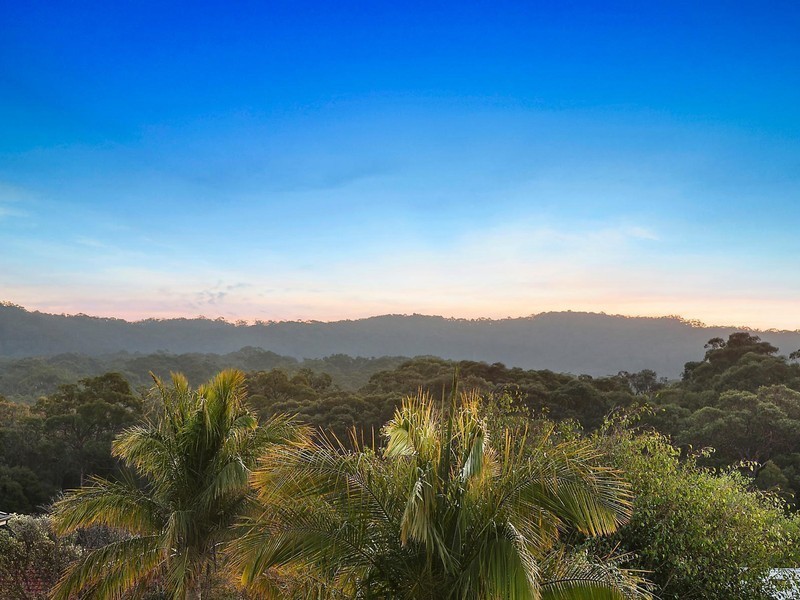 8 Panarea Close, Tumbi Umbi NSW 2261