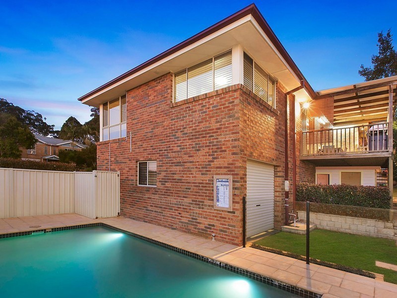 8 Panarea Close, Tumbi Umbi NSW 2261
