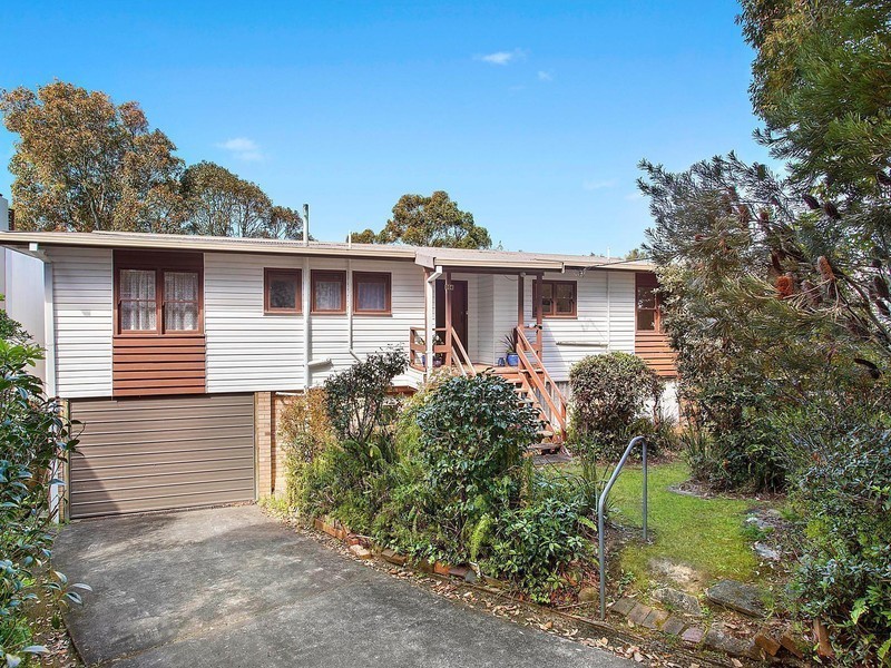 104 Blue Bell Drive, Wamberal NSW 2260