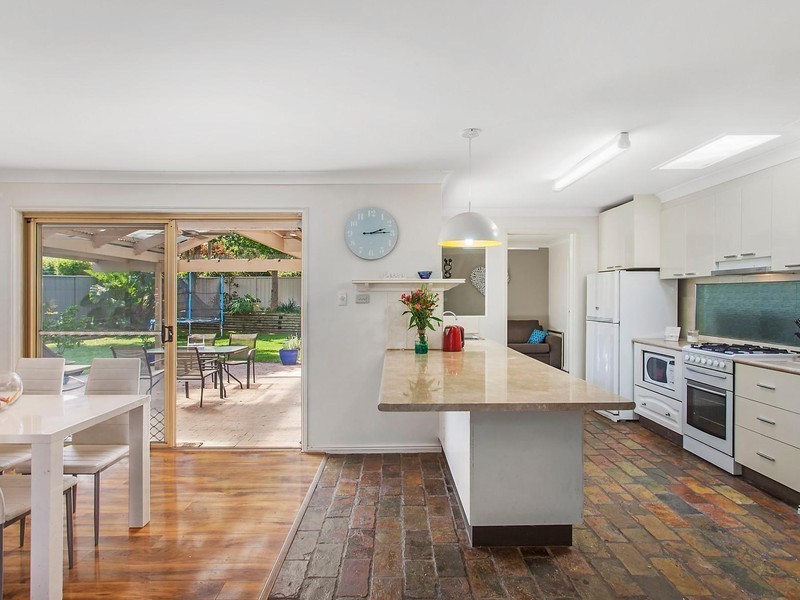 24 Melville Street, Kincumber NSW 2251