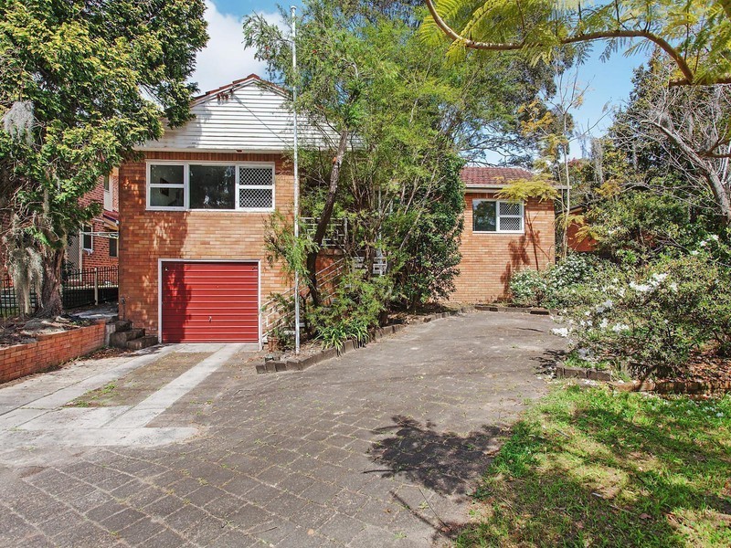 3 Beane Street West, Gosford NSW 2250