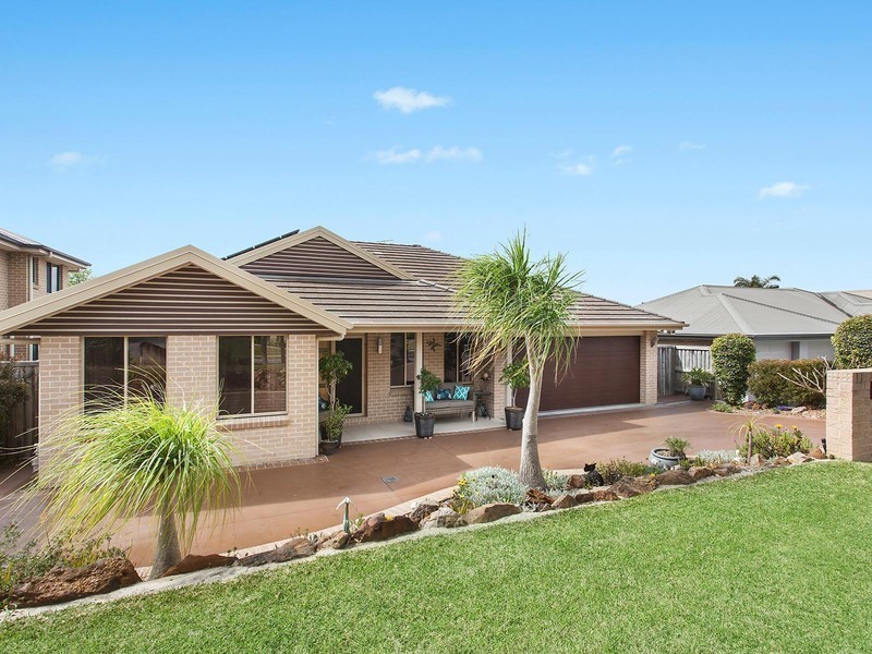 13 Figtree Bay Drive, Kincumber NSW 2251