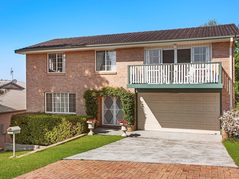 14 Penang Street, Point Clare NSW 2250