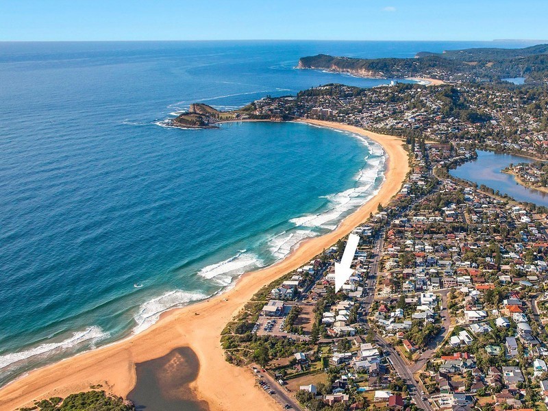 6 Dover Road, Wamberal NSW 2260