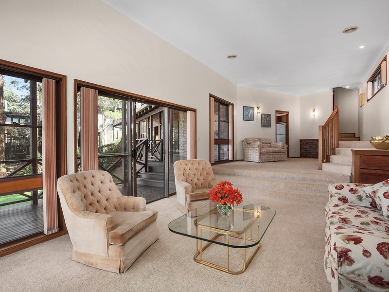 80 Bradleys Road, North Avoca NSW 2260