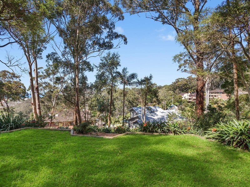 80 Bradleys Road, North Avoca NSW 2260