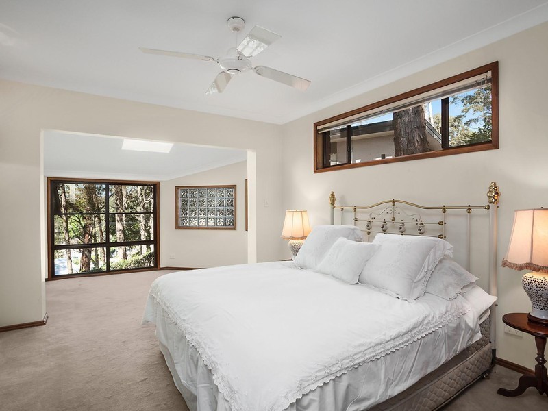 80 Bradleys Road, North Avoca NSW 2260