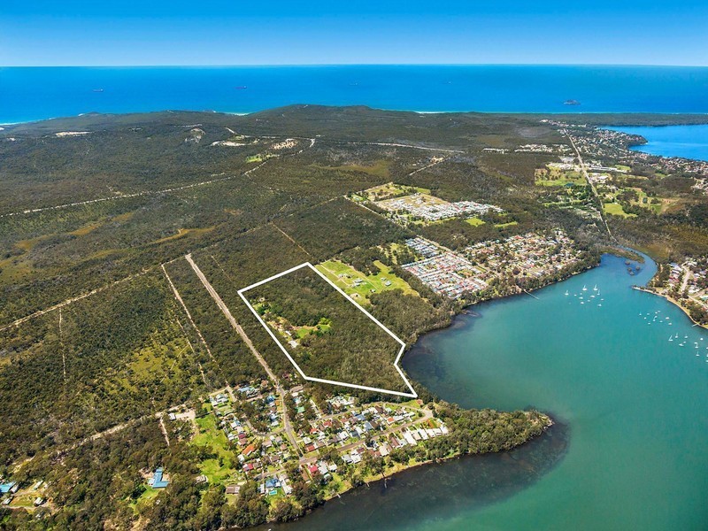 21 Houston Avenue, Chain Valley Bay NSW 2259