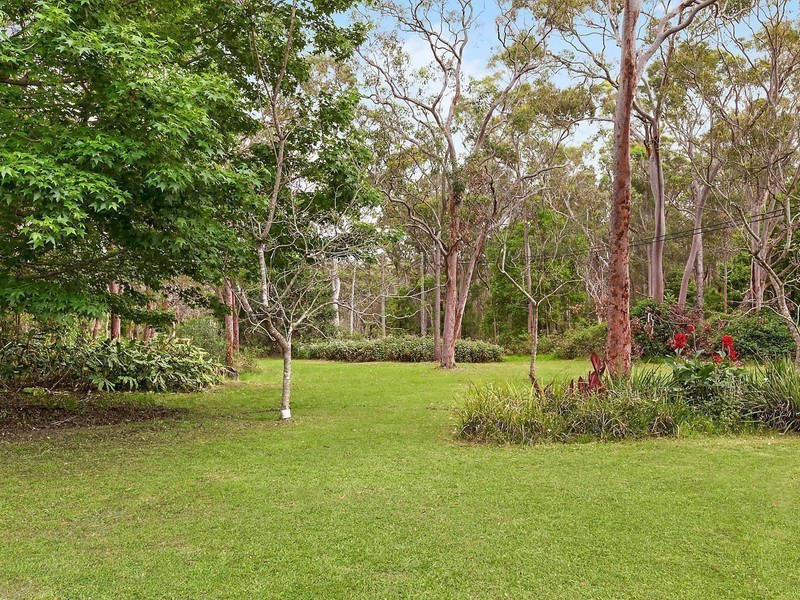 21 Houston Avenue, Chain Valley Bay NSW 2259