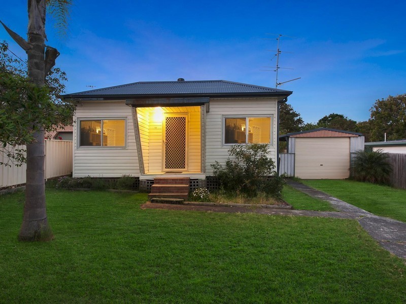 43 Wahroonga Road, Kanwal NSW 2259