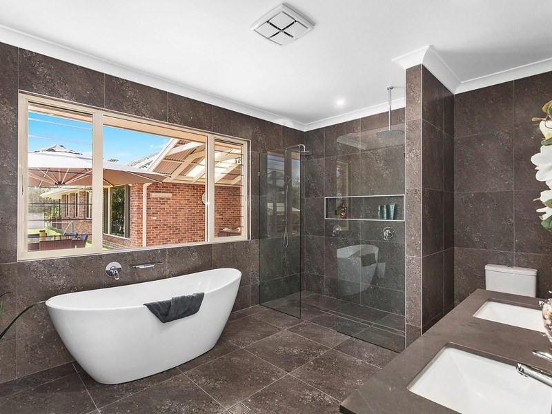 5 Kyte Place, Tumbi Umbi NSW 2261
