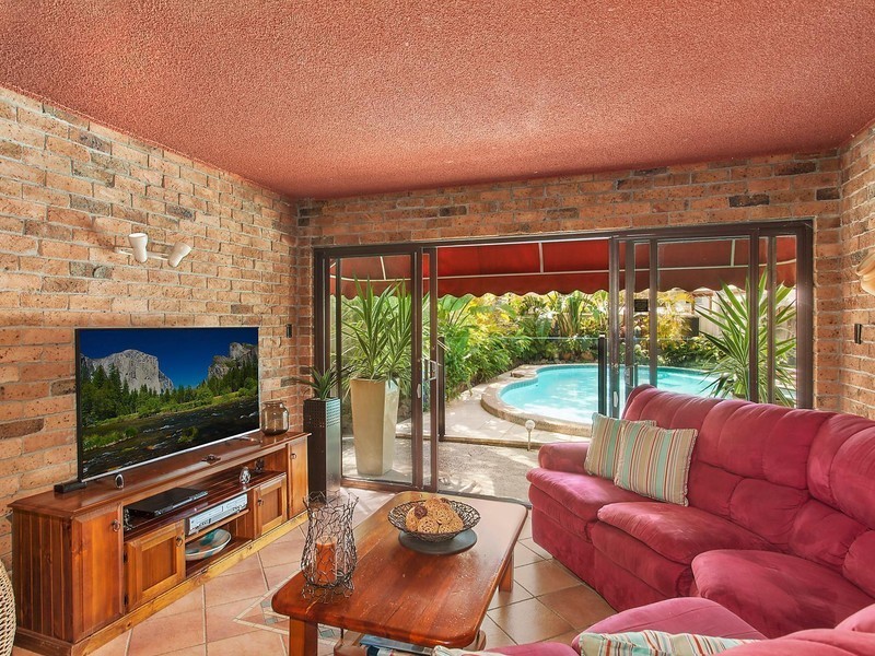 3 Erin Avenue, Berkeley Vale NSW 2261