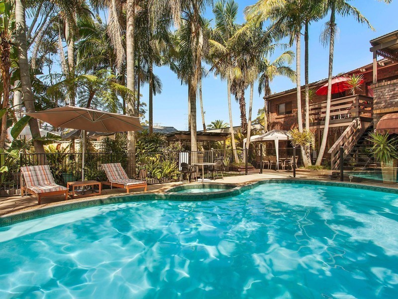 3 Erin Avenue, Berkeley Vale NSW 2261