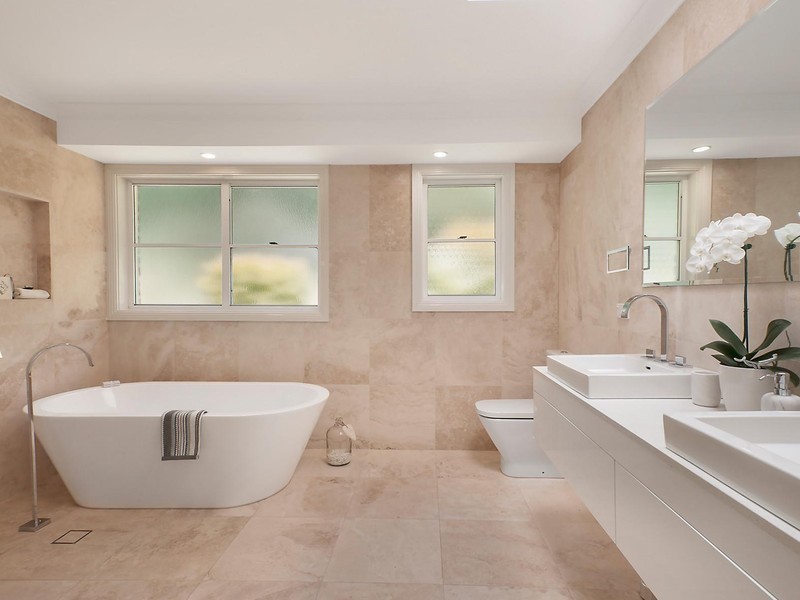 2/170 Oak Road, Matcham NSW 2250