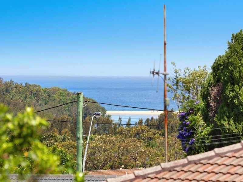 10 Coreen Drive, Wamberal NSW 2260