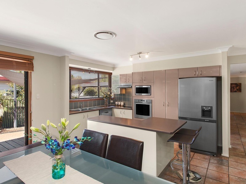 128 Sunrise Avenue, Halekulani NSW 2262