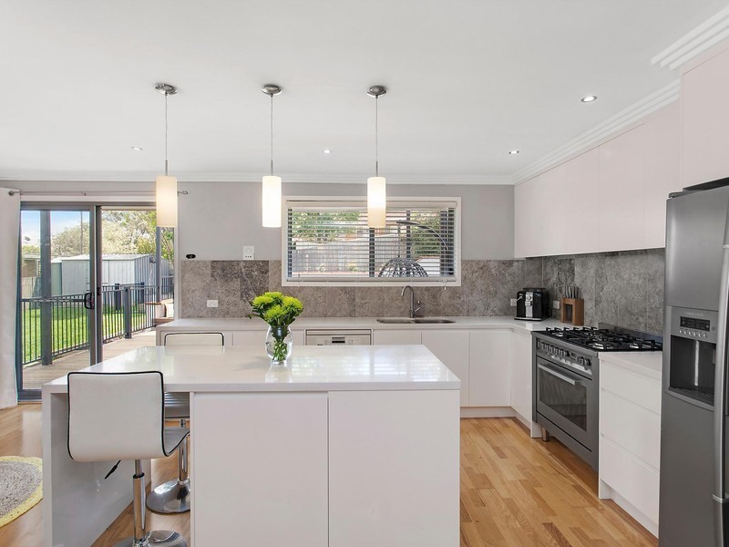 3 Day Dawn Place, Erina NSW 2250