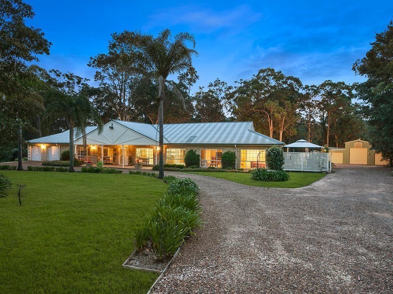 5 Tracey Lea Close, Jilliby NSW 2259