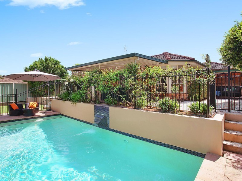 3 Burnside Close, Lisarow NSW 2250