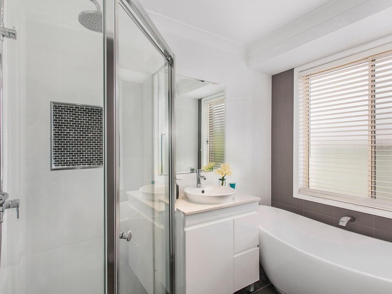 3 Burnside Close, Lisarow NSW 2250