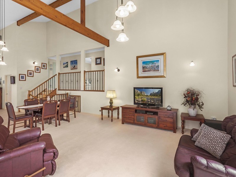 16 Lindsay Street, Long Jetty NSW 2261