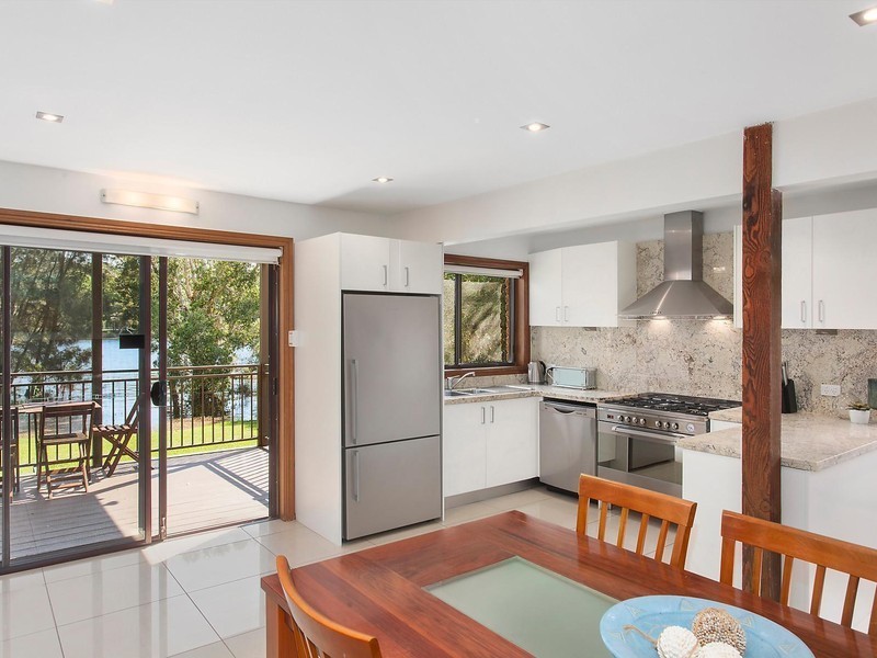 263 Del Monte Place, Copacabana NSW 2251