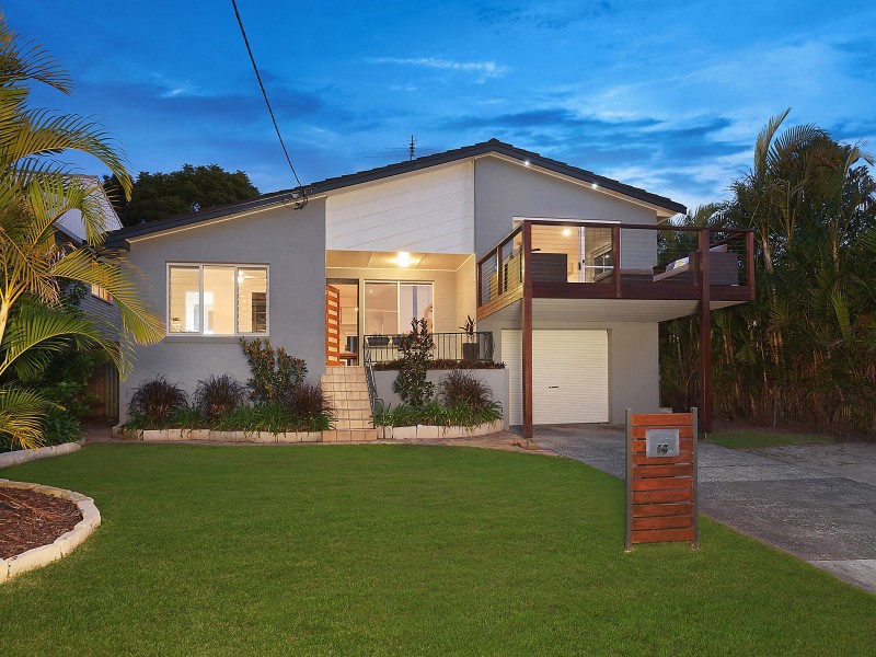 19 Asca Drive, Green Point NSW 2251