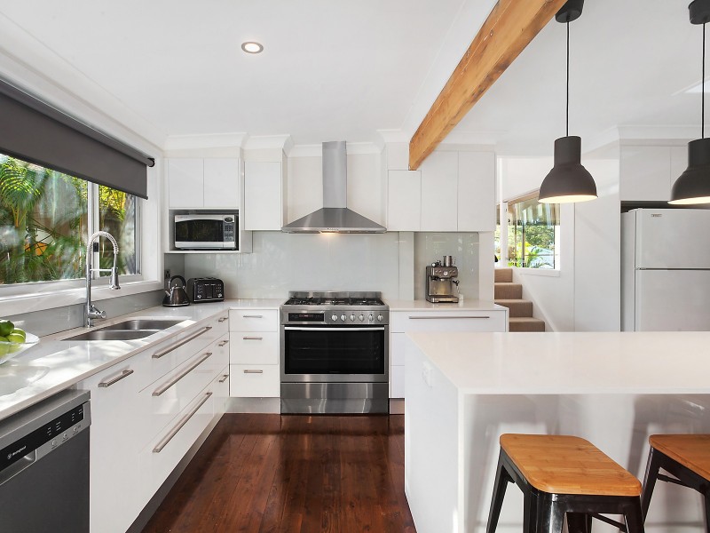 19 Asca Drive, Green Point NSW 2251