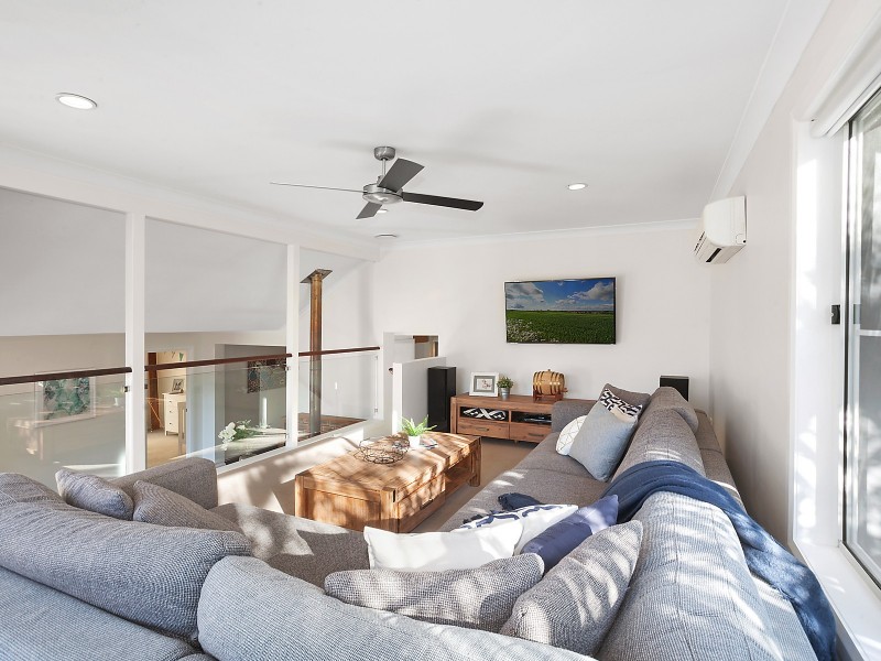 19 Asca Drive, Green Point NSW 2251