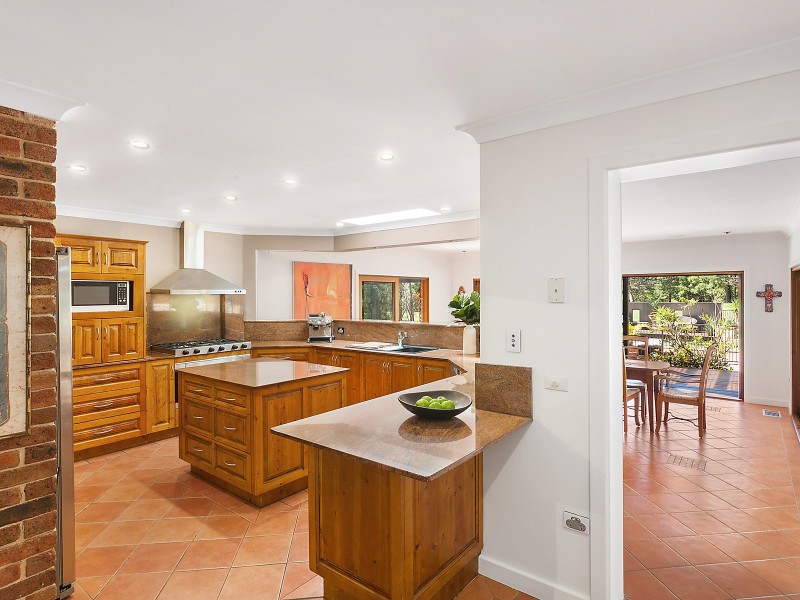 35 Pomona Road, Empire Bay NSW 2257