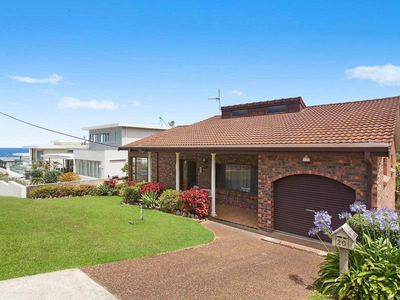 20 Dover Road, Wamberal NSW 2260