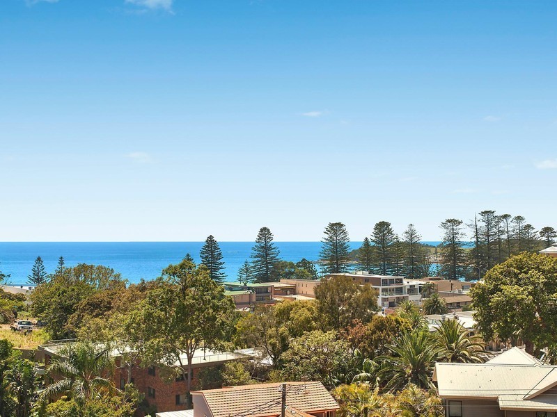 2/49 Painters Lane, Terrigal NSW 2260