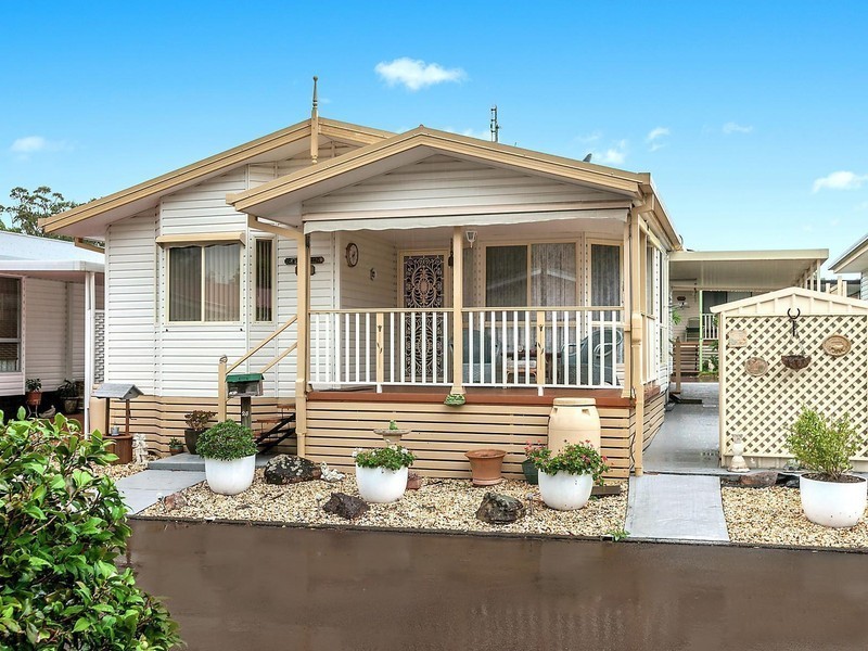 26/2 Mulloway Road, Chain Valley Bay NSW 2259