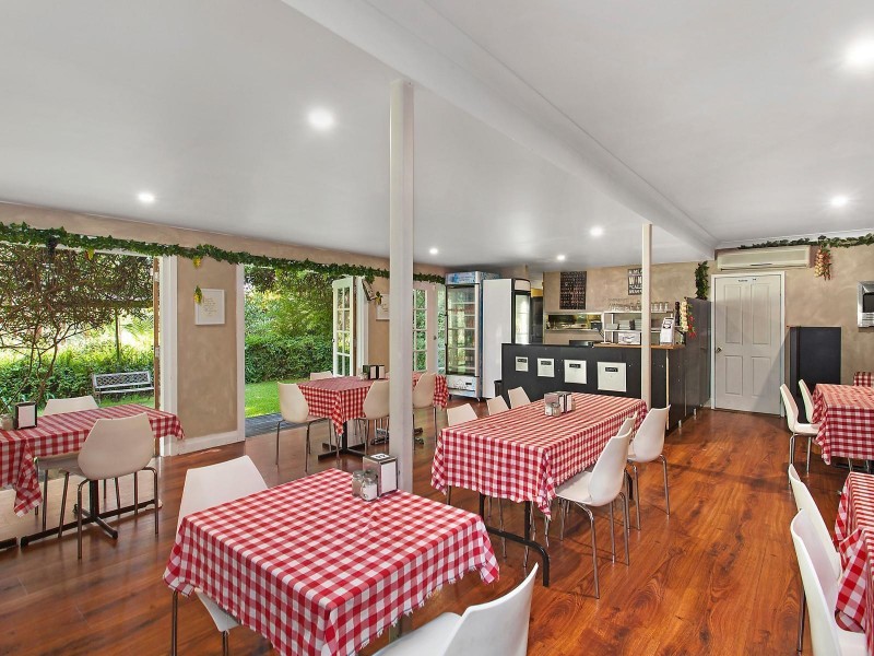 263 Avoca Drive, Kincumber NSW 2251