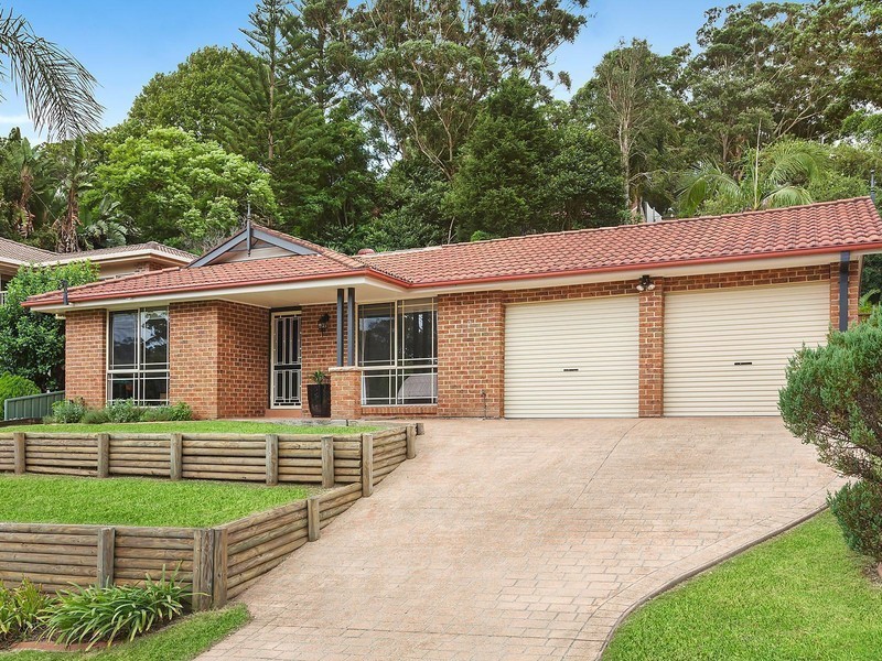 9 Dandenong Close, Avoca Beach NSW 2251