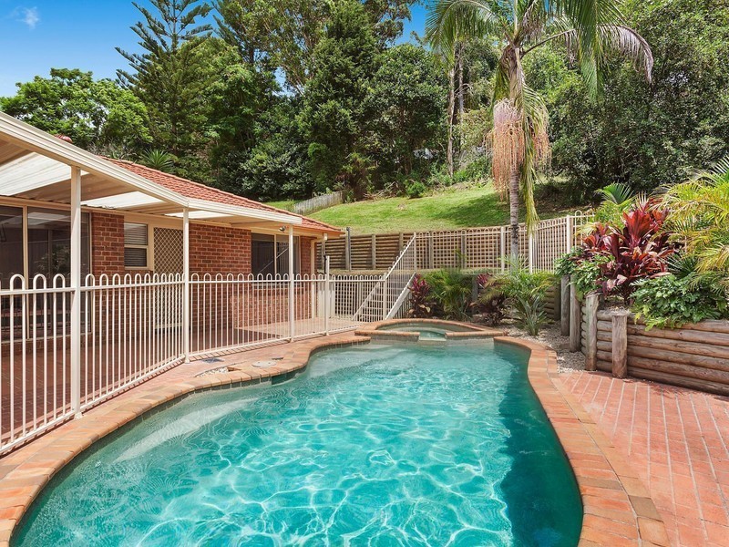 9 Dandenong Close, Avoca Beach NSW 2251