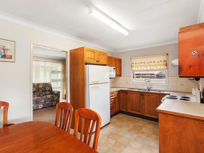 57 Maidens Brush Road, Wyoming NSW 2250