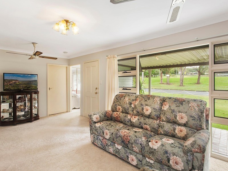 57 Maidens Brush Road, Wyoming NSW 2250