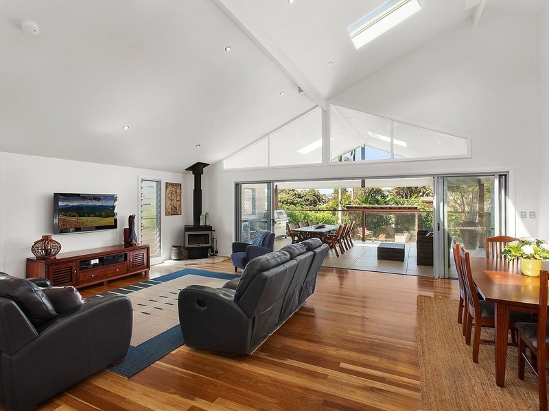 22 Lumeah Avenue, Wamberal NSW 2260