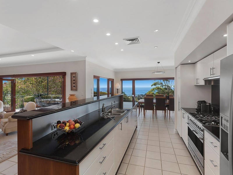 24 Hillcrest Street, Terrigal NSW 2260