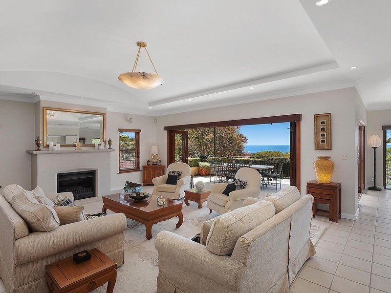 24 Hillcrest Street, Terrigal NSW 2260