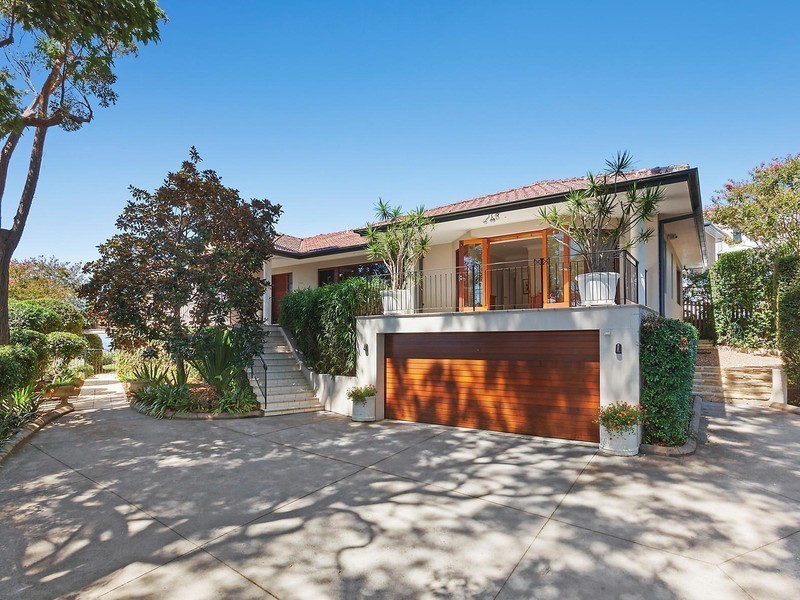 24 Hillcrest Street, Terrigal NSW 2260