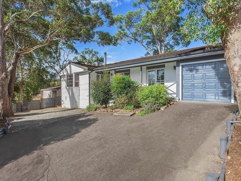 284 Avoca Drive, Green Point NSW 2251