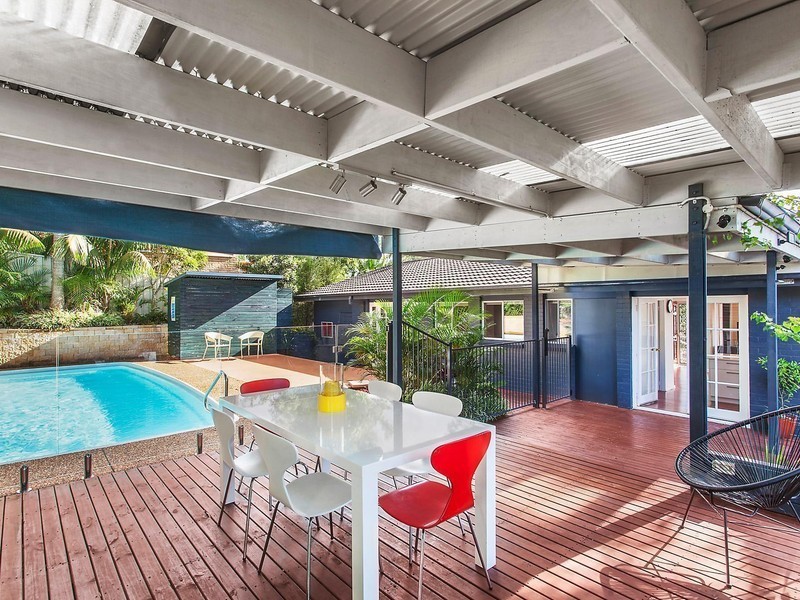 284 Avoca Drive, Green Point NSW 2251