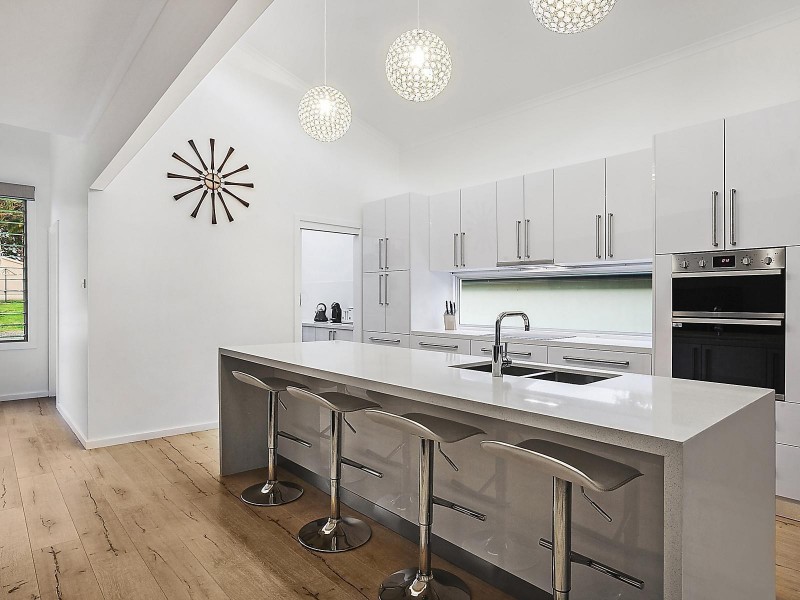 2 Bulgonia Road, Brightwaters NSW 2264